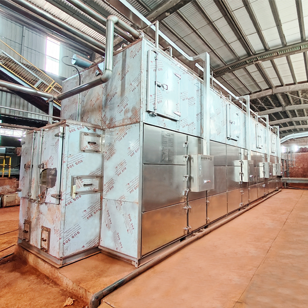 Low temperature waste heat sludge dryer